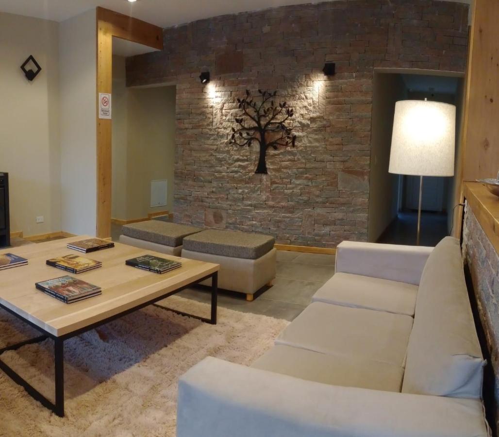 Hosteria Las Semillas Villa La Angostura Luaran gambar